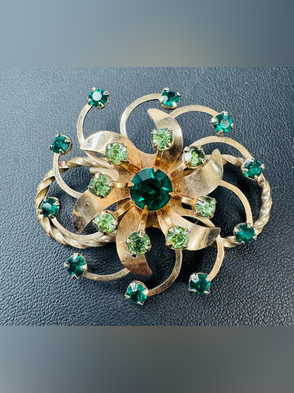 Vintage Rhinestone Gold-Tone Brooch Two tone green